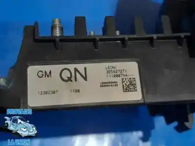 Автозапчасти б/у блок реле/предохранителей за opel astra j (p10) 1.7 cdti (68) ссылки oem iam 13302307  
