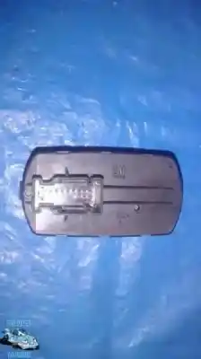 Pièce détachée automobile d'occasion commande de lève vitre avant gauche pour opel corsa d corsavan références oem iam 13258521 aa  13258521aa