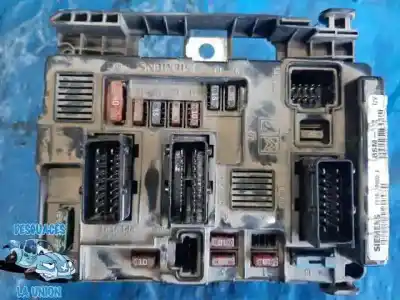 Second-hand car spare part fuse box unit for citroen berlingo 1.9 d multispace oem iam references t118470002 e t118470002e 9643498980