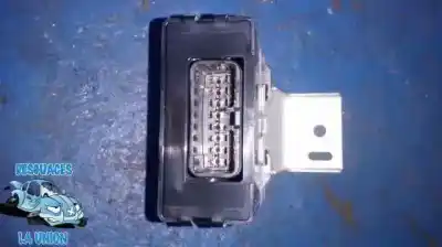 Second-hand car spare part electronic module for toyota corolla (e12) 2.0 d-4d sol berlina oem iam references 8865002331  2773001130