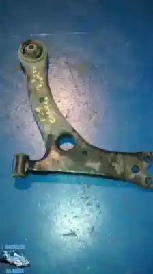 Peça sobressalente para automóvel em segunda mão braço de suspensão inferior esquerdo dianteiro por toyota corolla (e12) 2.0 d-4d sol berlina referências oem iam 