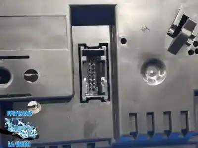 Peça sobressalente para automóvel em segunda mão quadrante por bmw serie 1 berlina (e81/e87) 116i referências oem iam 6974645 01 697464501 / 102493231 1024932 31