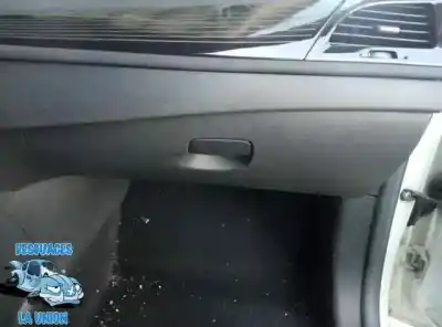 Peça sobressalente para automóvel em segunda mão porta luvas por renault megane iii berlina 5 p dynamique referências oem iam 