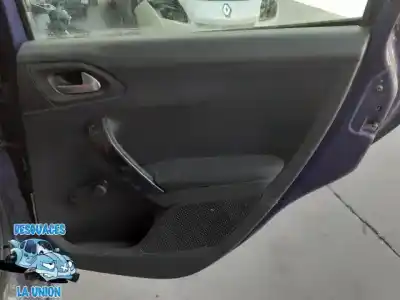 Peça sobressalente para automóvel em segunda mão forra / revestimento da porta traseira direita por peugeot 208 style referências oem iam 