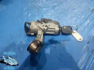 Second-hand car spare part ignition switch for toyota corolla (e12) 2.0 d-4d sol berlina oem iam references 45020024  