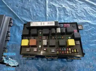Second-hand car spare part FUSE BOX UNIT for OPEL ASTRA H BERLINA  OEM IAM references 13145043 74338100 5DK00866850