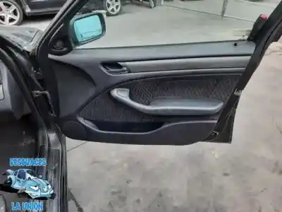 Peça sobressalente para automóvel em segunda mão forra / revestimento da porta dianteira direita por bmw serie 3 berlina (e46) 318i referências oem iam 