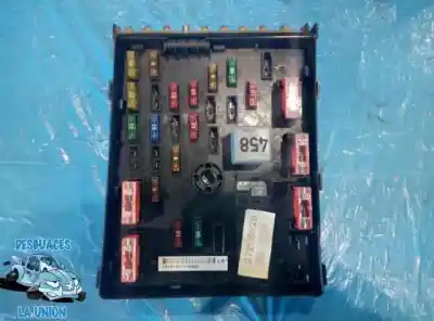 Pezzo di ricambio per auto di seconda mano scatola relè/fusibili per volkswagen passat b6 (3c2) 2.0 tdi 16v riferimenti oem iam 3c0937125