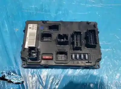 Peça sobressalente para automóvel em segunda mão caixa de fusíveis e relés por peugeot 407 st sport pack referências oem iam 9656148180