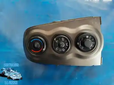 Peça sobressalente para automóvel em segunda mão comando de sofagem (chauffage / ar condicionado) por toyota yaris live referências oem iam 758734 55901 / 758857 55902