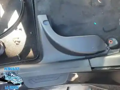 Second-hand car spare part decorative moulding for kia cee´d business oem iam references 85875a2010