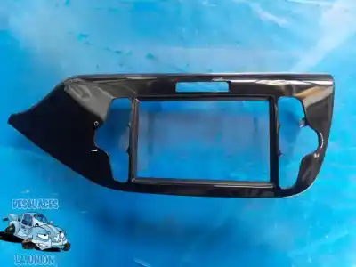 Second-hand car spare part decorative moulding for kia cee´d business oem iam references 81410138a