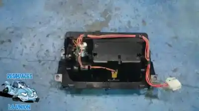 İkinci el araba yedek parçası KÜL TABLASI için BMW SERIE 3 BERLINA (E90)  OEM IAM referansları   