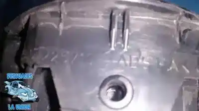 Автозапчастина б/у аераційна решіта для volkswagen caddy ka/kb (2k) maxi furg. 105 cv / 77 kw посилання на oem iam 2k0819703 b / 2k0819703b 225710 / 225726 3vex7039aa / 3vex7039 aa