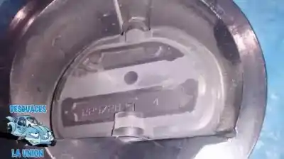 Автозапчастина б/у АЕРАЦІЙНА РЕШІТА для VOLKSWAGEN CADDY KA/KB (2K)  Посилання на OEM IAM 2K0819703 B / 2K0819703B 225710 / 225726 3VEX7039AA / 3VEX7039 AA