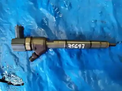 Second-hand car spare part injector for kia cee'd (jd) 1.6 crdi 128 oem iam references 338002a900  