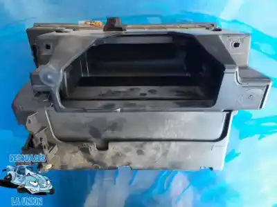 Автозапчастина б/у бардачок для seat leon (5f1) 2.0 tdi посилання на oem iam 