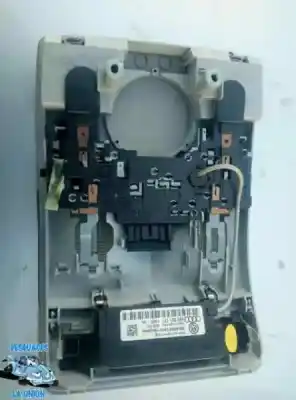 Second-hand car spare part interior light for audi a4 b6 (8e2) 2.0 oem iam references 8e0947135 a 8e0947135a 8e0951177