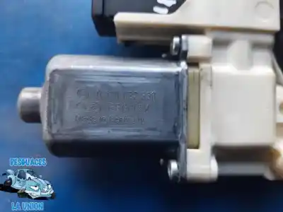 Second-hand car spare part rear right window motor for renault megane iii berlina 5 p dynamique oem iam references 827300003r / 827300003 r