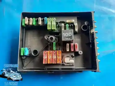 Peça sobressalente para automóvel em segunda mão caixa de fusíveis e relés por seat leon (1p1) comfort limited referências oem iam 1k0937125 a