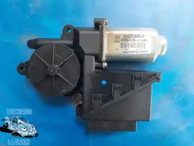 Pièce détachée automobile d'occasion MOTEUR LÈVE VITRE AVANT DROIT pour VOLKSWAGEN POLO (9N1)  Références OEM IAM 400642T4 6Q2959801 A 6Q2959801A