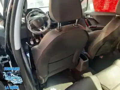 Pièce détachée automobile d'occasion jeu de siège intérieur complet pour peugeot 208 gt line références oem iam   