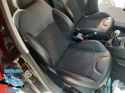 Pièce détachée automobile d'occasion jeu de siège intérieur complet pour peugeot 208 gt line références oem iam   