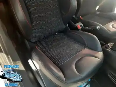 Pièce détachée automobile d'occasion jeu de siège intérieur complet pour peugeot 208 gt line références oem iam   