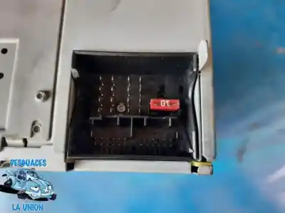Second-hand car spare part AUDIO SYSTEM / RADIO CD for SEAT IBIZA SC (6J1)  OEM IAM references 6J0035153B  6J0035153 B