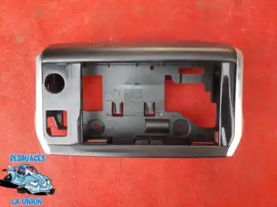 Second-hand car spare part decorative moulding for peugeot 208 gt line oem iam references 9672846077