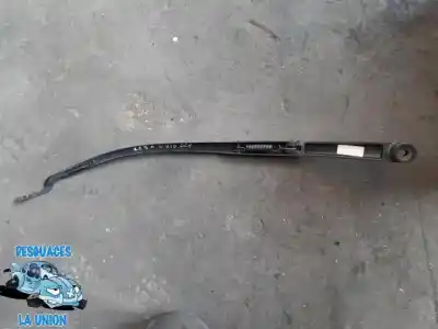 Second-hand car spare part front right windshield wiper arm for kia cee´d business oem iam references   