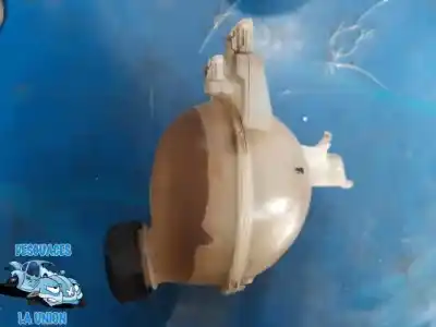 Second-hand car spare part coolant expansion tank for peugeot 208 gt line oem iam references 9800777280