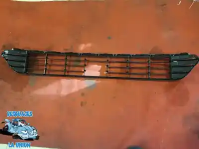 Second-hand car spare part FRONT GRILLE for VOLKSWAGEN GOLF VII LIM.  OEM IAM references 5GE853671A  5GE853671 A