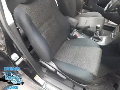 Pezzo di ricambio per auto di seconda mano sedile anteriore destro per toyota avensis berlina (t25) 2.0 d4-d executive sedán riferimenti oem iam   
