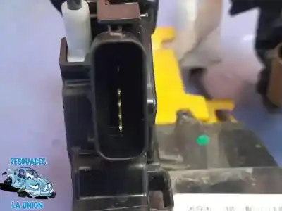 Second-hand car spare part left front door lock for kia cee´d business oem iam references 81310a2400 kle  81310a2400kle