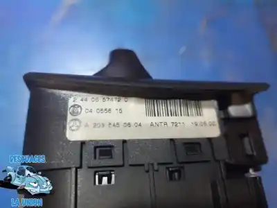 Peça sobressalente para automóvel em segunda mão COMUTADOR DE LUZES por MERCEDES-BENZ CLASE C (W203)  Referências OEM IAM A2035440604 24406574720 04055615