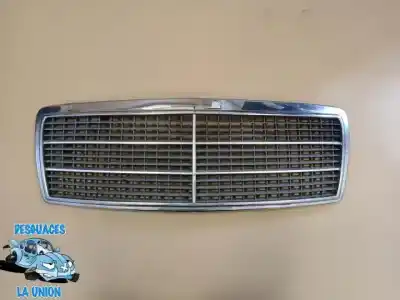 Peça sobressalente para automóvel em segunda mão GRELHA FRONTAL por MERCEDES-BENZ CLASE C (W202) FAMILIAR  Referências OEM IAM 2028880023  202 888 00 23