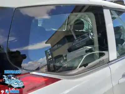 Peça sobressalente para automóvel em segunda mão vidro traseiro direito por peugeot 5008 allure referências oem iam 