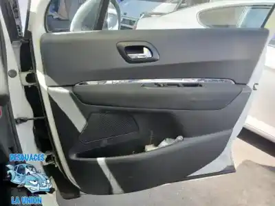 Peça sobressalente para automóvel em segunda mão forra / revestimento da porta dianteira direita por peugeot 5008 allure referências oem iam 