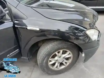 Pezzo di ricambio per auto di seconda mano parafango anteriore destro per ssangyong actyon 200 xdi riferimenti oem iam   