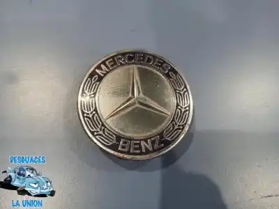 Автозапчастина б/у емблема для mercedes clase gla (w156) gla 200 cdi edition 1 (156.908) 136 cv / 100 kw посилання на oem iam a1714000125