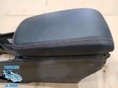 Автозапчастина б/у центральний подлокник для mercedes clase gla (w156) gla 200 cdi edition 1 (156.908) 136 cv / 100 kw посилання на oem iam a1766801200