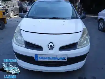Pièce détachée automobile d'occasion LE PARE-CHOC AVANT pour RENAULT CLIO III Authentique Références OEM IAM   