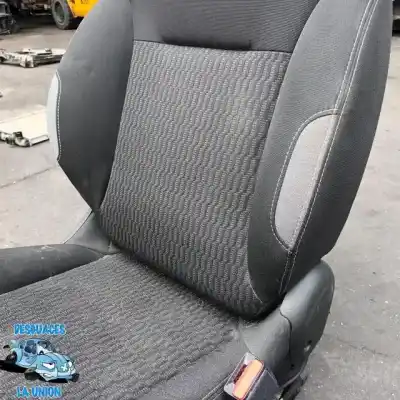 Peça sobressalente para automóvel em segunda mão assento dianteiro direito por peugeot 208 style referências oem iam   