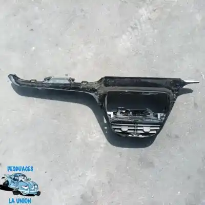 Peça sobressalente para automóvel em segunda mão Moldagem por PEUGEOT 208 Style Referências OEM IAM 9673830077 TR  9673830077TR