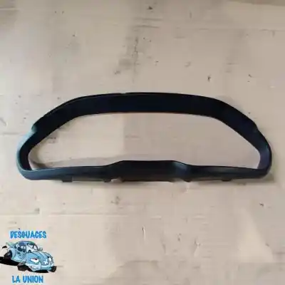 Peça sobressalente para automóvel em segunda mão Moldagem por PEUGEOT 208 Style Referências OEM IAM 9673859177  