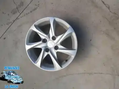 Peça sobressalente para automóvel em segunda mão jante por peugeot 208 style referências oem iam r15