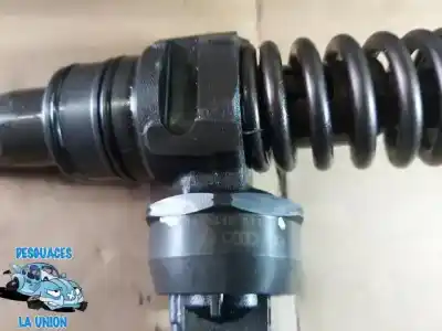 Second-hand car spare part injector for skoda superb ii ranchera familiar (3t5) 2.0 tdi 16v oem iam references 038130073bq