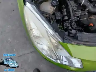 Second-hand car spare part right headlight for citroen c3 comercial 68 cv / 50 kw oem iam references 9673814380  