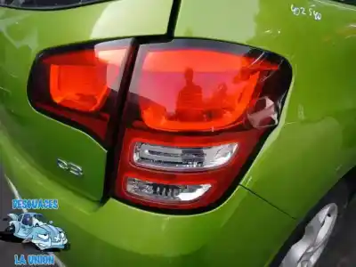Peça sobressalente para automóvel em segunda mão farolim traseiro direito por citroen c3 comercial 68 cv / 50 kw referências oem iam 